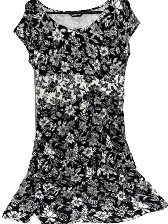 Lands' End Dresses & Skirts - Lands End Women's Dress Black‎ White Floral Print Sleeveless Fit & Flare Size M